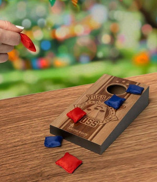 WOODEN TABLE TOP CORN HOLE GAME!