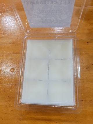 DO YOU LIKE PINA COLADAS? #WPB 2.5 OZ SOY WAX MELTS