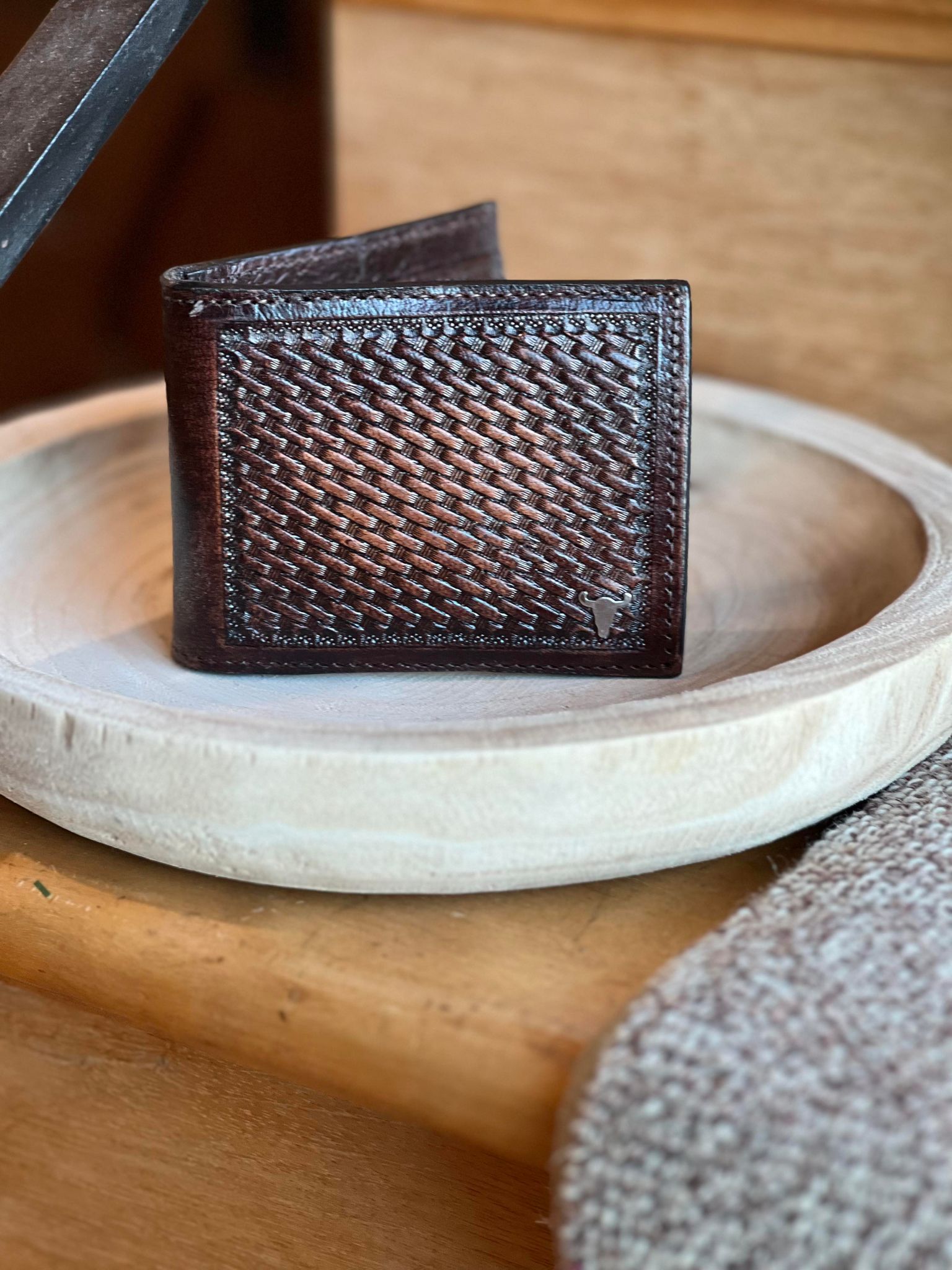 TOOLED BASKET WEAVE MONEY CLIP WALLET