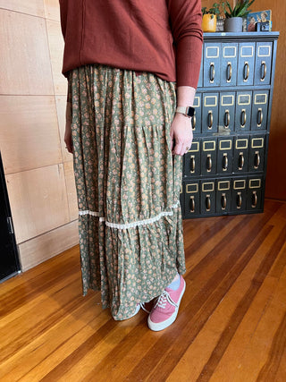 AUTUMN FLORAL MAXI SKIRT IN OLIVE