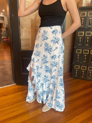BLUE AND WHITE FLORAL MAXI SKIRT WITH RUFFLE SLIT