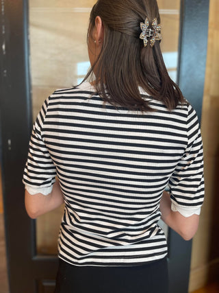 BLACK AND WHITE STRIPED TOP WITH SCALLOPED TRIM