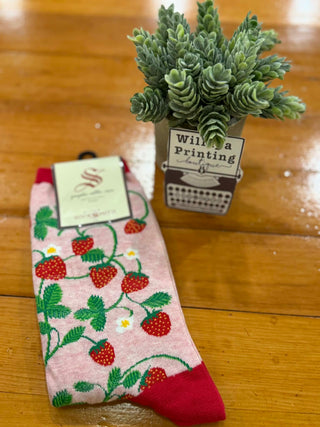 ADULT SWEET STRAWBERRY FIELDS SOCKS