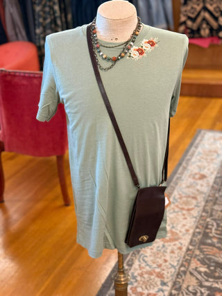 SAGE-GREEN TOP BLOOM COLLAR CREW NECK
