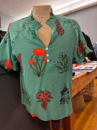 Bright Green Floral Print Buttoned V Neck Short Sleeve Blouse