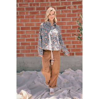 WOMENS BLUE FLORAL COTTON DENIM BUTTON SHIRT JACKET: WASHED DENIM / S