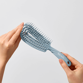KITSCH DETANGLING HAIR BRUSH HAZE BLUE