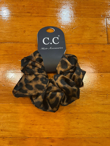 LEOPARD PRINT VELVET CC BRAND SCRUNCHIE