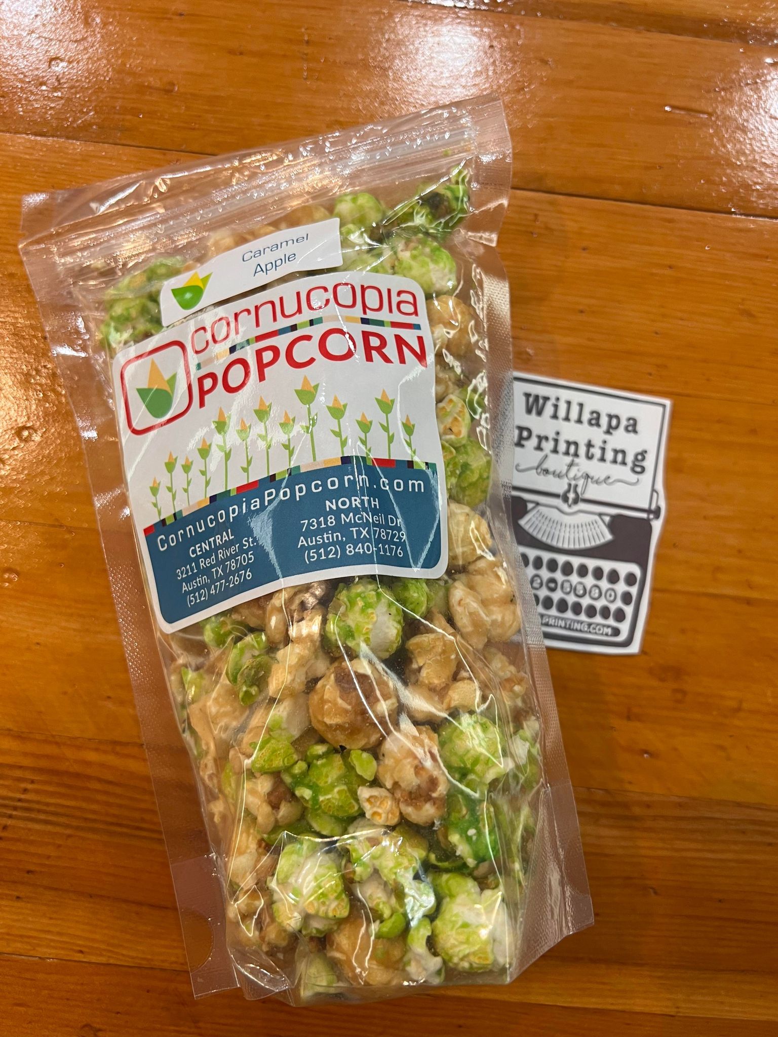 CARAMEL APPLE POPCORN