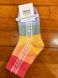 7 DAYS WOMEN'S HAPPY SMILE RAINBOW CREW SOCKS